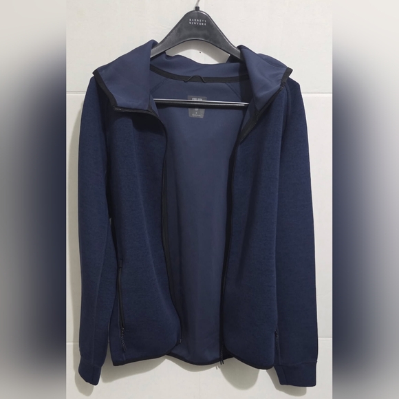 Uniqlo Men's Zip Up Hoodie Dry Stretch Dark BLUE Sz M - Picture 1 of 3
